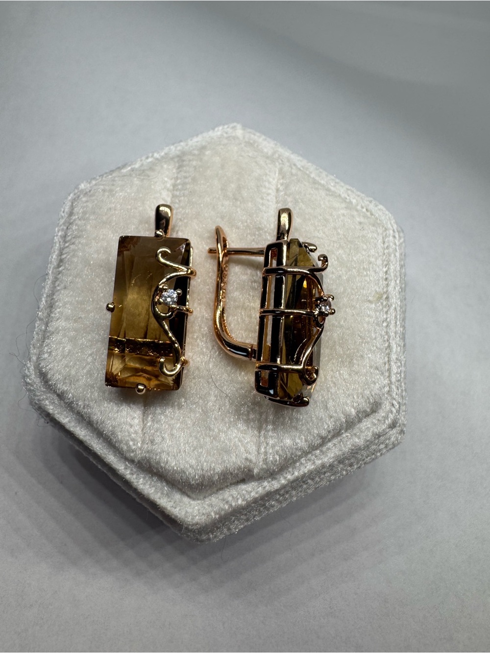 Vintage 14K 585 Rolled Gold Lab Created Brown Topaz Earrings